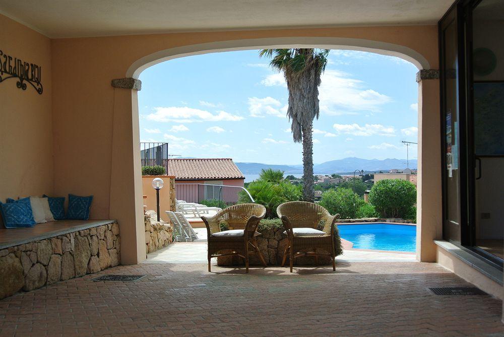 Sardinia Blu Residence Golfo Aranci Exteriör bild
