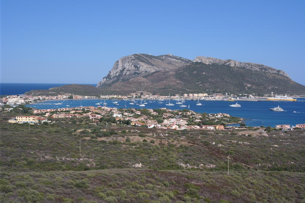 Sardinia Blu Residence Golfo Aranci Exteriör bild