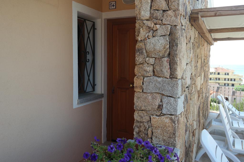 Sardinia Blu Residence Golfo Aranci Exteriör bild