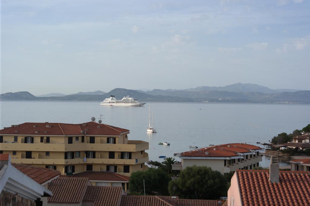 Sardinia Blu Residence Golfo Aranci Exteriör bild