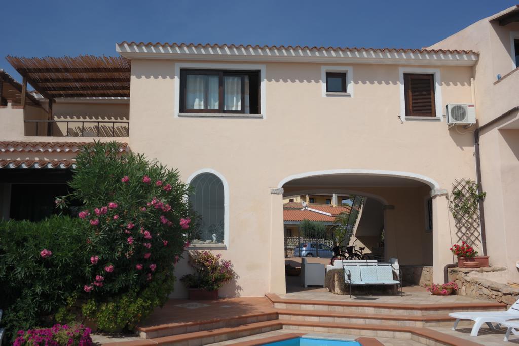 Sardinia Blu Residence Golfo Aranci Exteriör bild