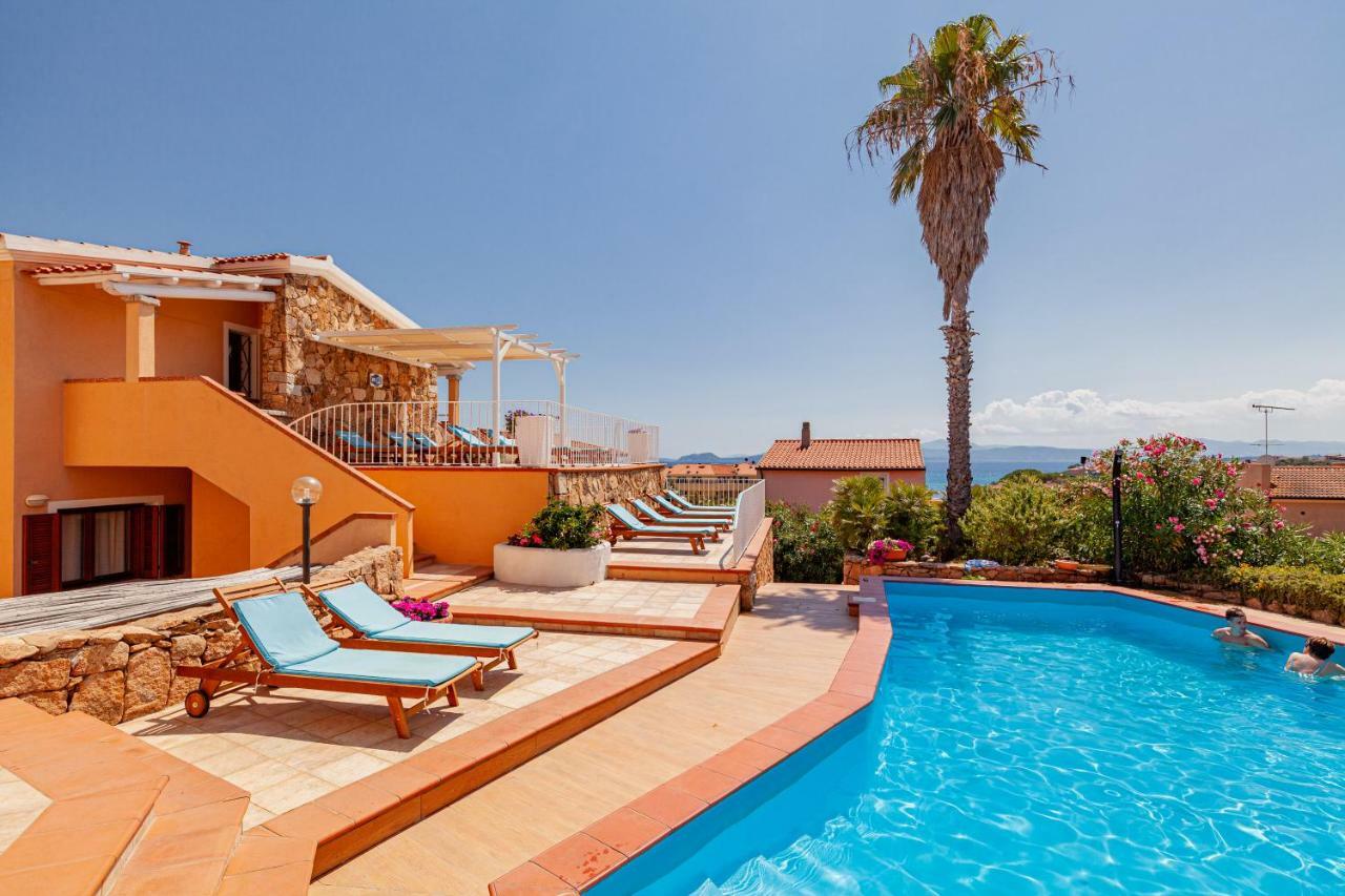 Sardinia Blu Residence Golfo Aranci Exteriör bild