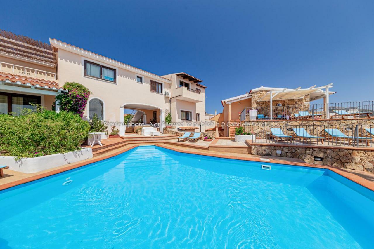 Sardinia Blu Residence Golfo Aranci Exteriör bild
